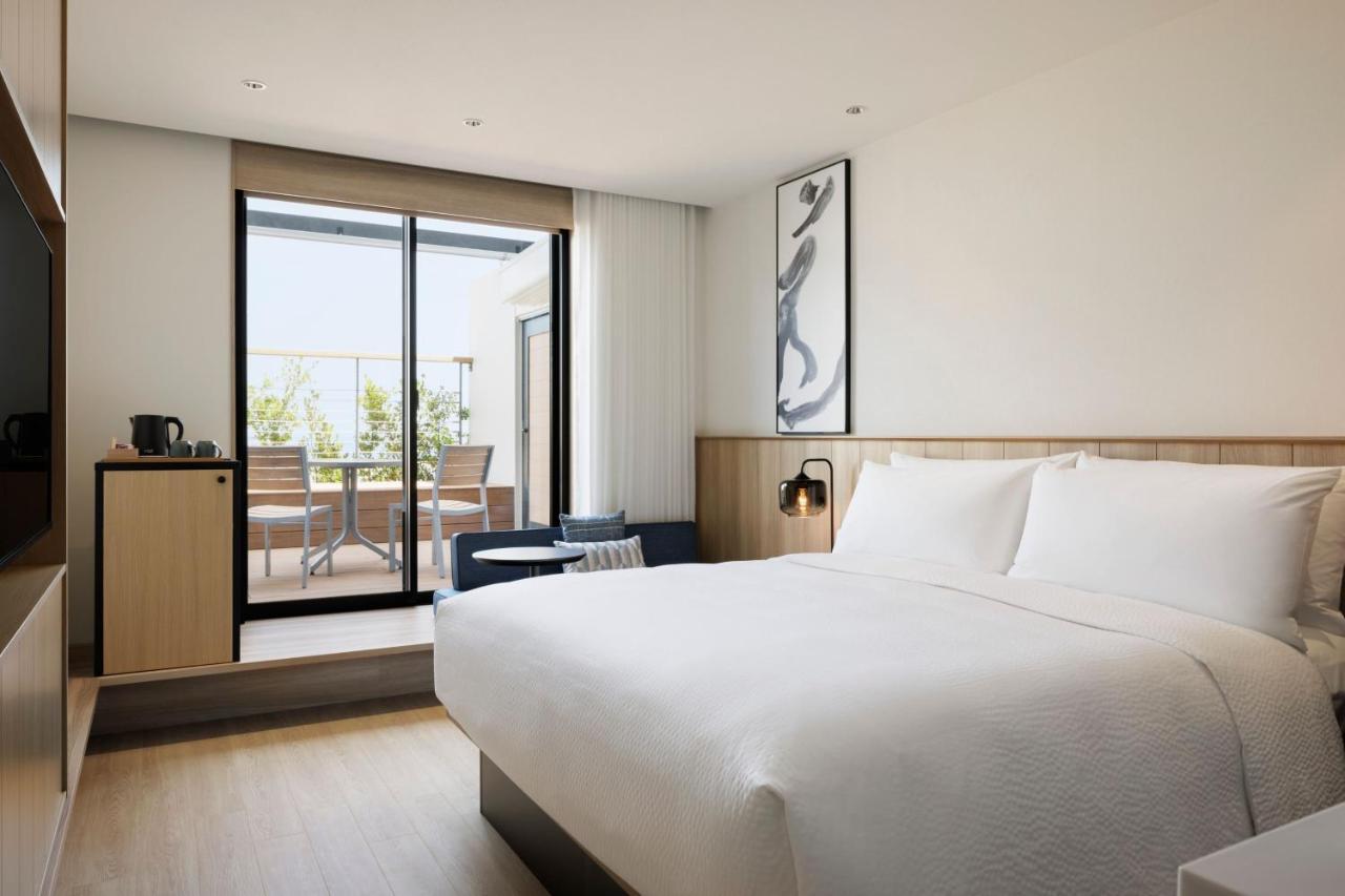 Fairfield By Marriott Hyogo Awaji Higashiura Hotel Eksteriør billede